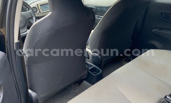 Acheter Import Voiture Toyota Vitz Noir à Douala, Littoral Cameroon Acheter Import Voiture Toyota Vitz Noir à Douala, Littoral Cameroon