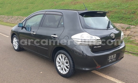 Acheter Occasion Voiture Toyota Blade Noir à Yaoundé, Central Cameroon Acheter Occasion Voiture Toyota Blade Noir à Yaoundé, Central Cameroon