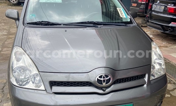 Acheter Import Voiture Toyota Corolla Verso Autre à Douala, Littoral Cameroon Acheter Import Voiture Toyota Corolla Verso Autre à Douala, Littoral Cameroon