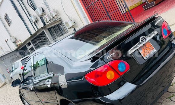 Sayi Na hannu Toyota Corolla Black Mota in Douala a Ƙasar Kamaru Sayi Na hannu Toyota Corolla Black Mota in Douala a Ƙasar Kamaru