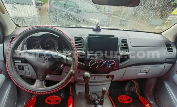 Acheter Occasion Voiture Toyota Hilux Blanc à Douala, Littoral Cameroon Acheter Occasion Voiture Toyota Hilux Blanc à Douala, Littoral Cameroon