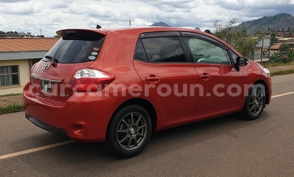 Acheter Occasion Voiture Toyota Auris Rouge à Yaoundé, Central Cameroon Acheter Occasion Voiture Toyota Auris Rouge à Yaoundé, Central Cameroon