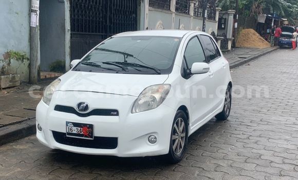 Buy Used Toyota Yaris White Car in Douala in Littoral Cameroon Buy Used Toyota Yaris White Car in Douala in Littoral Cameroon