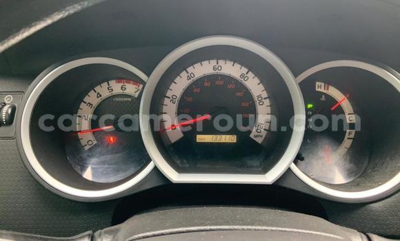 Sayi Na hannu Toyota Tacoma Black Mota in Douala a Ƙasar Kamaru Sayi Na hannu Toyota Tacoma Black Mota in Douala a Ƙasar Kamaru