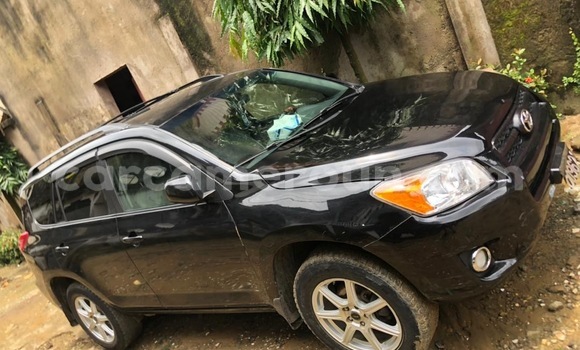 Acheter Import Voiture Toyota RAV4 Noir à Douala, Littoral Cameroon Acheter Import Voiture Toyota RAV4 Noir à Douala, Littoral Cameroon