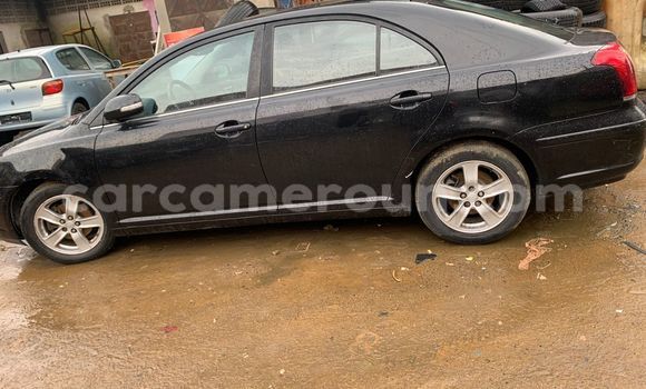 Sayi Na hannu Toyota Avensis Black Mota in Douala a Ƙasar Kamaru Sayi Na hannu Toyota Avensis Black Mota in Douala a Ƙasar Kamaru