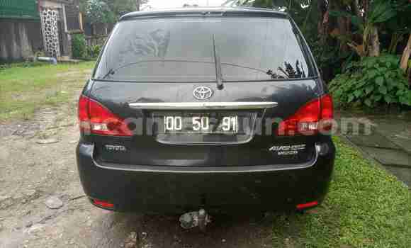 Buy Used Toyota Avensis Verso Silver Car in Douala in Littoral Cameroon Buy Used Toyota Avensis Verso Silver Car in Douala in Littoral Cameroon