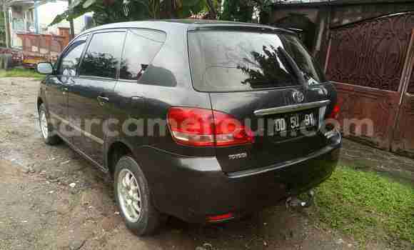 Buy Used Toyota Avensis Verso Silver Car in Douala in Littoral Cameroon Buy Used Toyota Avensis Verso Silver Car in Douala in Littoral Cameroon