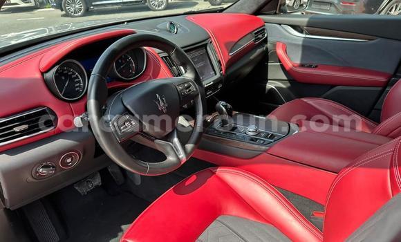 Sayi Sabo Maserati Levante M Mota in Douala a Ƙasar Kamaru Sayi Sabo Maserati Levante M Mota in Douala a Ƙasar Kamaru