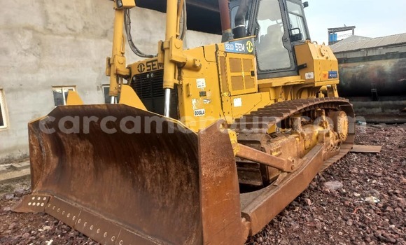 Sayi Sabo Caterpillar 120 Sauran Babbar mota in Douala a Ƙasar Kamaru Sayi Sabo Caterpillar 120 Sauran Babbar mota in Douala a Ƙasar Kamaru