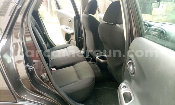 Sayi Na hannu Nissan Juke Azurfa Mota in Douala a Ƙasar Kamaru Sayi Na hannu Nissan Juke Azurfa Mota in Douala a Ƙasar Kamaru