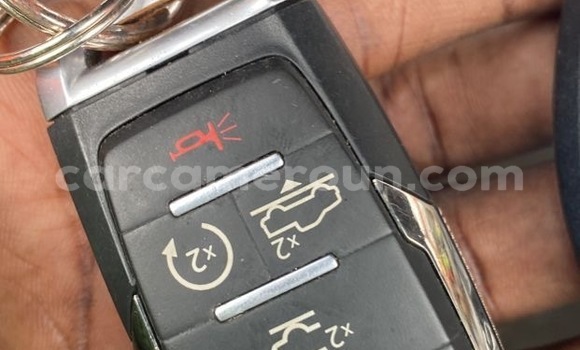 Sayi Imported Dodge RAM Black Mota in Douala a Ƙasar Kamaru Sayi Imported Dodge RAM Black Mota in Douala a Ƙasar Kamaru