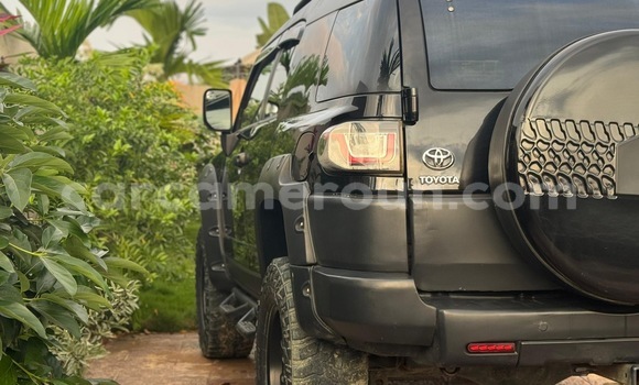 Buy Import Toyota FJ Cruiser Black Car in Douala in Littoral Cameroon Buy Import Toyota FJ Cruiser Black Car in Douala in Littoral Cameroon