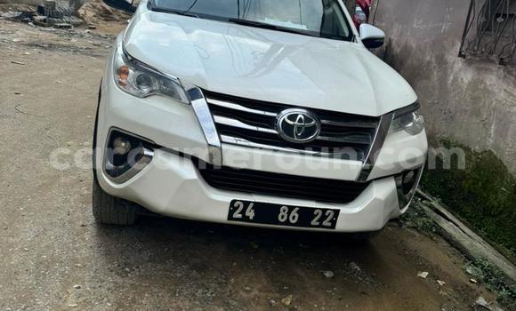Acheter Occasion Voiture Toyota Fortuner Blanc à Douala, Littoral Cameroon Acheter Occasion Voiture Toyota Fortuner Blanc à Douala, Littoral Cameroon