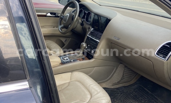 Acheter Occasion Voiture Audi Q7 Bleu à Douala, Littoral Cameroon Acheter Occasion Voiture Audi Q7 Bleu à Douala, Littoral Cameroon