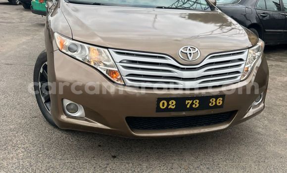 Sayi Imported Toyota Venza M Mota in Douala a Ƙasar Kamaru