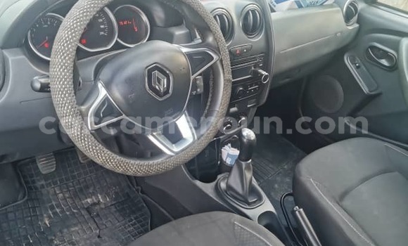 Acheter Occasion Voiture Renault Duster Beige à Douala, Littoral Cameroon Acheter Occasion Voiture Renault Duster Beige à Douala, Littoral Cameroon