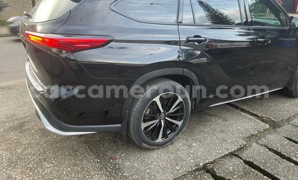Acheter Import Voiture Toyota Highlander Noir à Douala, Littoral Cameroon Acheter Import Voiture Toyota Highlander Noir à Douala, Littoral Cameroon