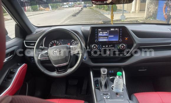 Acheter Import Voiture Toyota Highlander Noir à Douala, Littoral Cameroon Acheter Import Voiture Toyota Highlander Noir à Douala, Littoral Cameroon