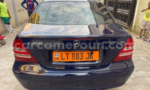 Acheter Occasion Voiture Mercedes‒Benz C-klasse Noir à Douala, Littoral Cameroon Acheter Occasion Voiture Mercedes‒Benz C-klasse Noir à Douala, Littoral Cameroon