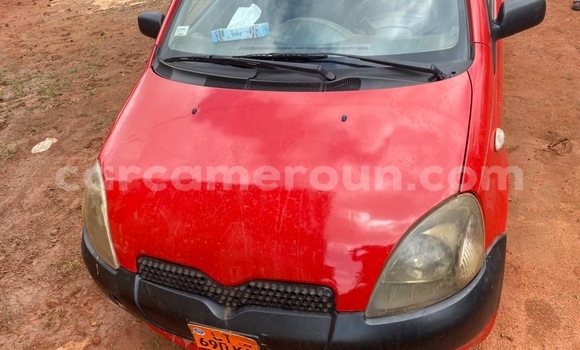 Sayi Na hannu Toyota Yaris Red Mota in Yaounde a Babban Kamaru Sayi Na hannu Toyota Yaris Red Mota in Yaounde a Babban Kamaru