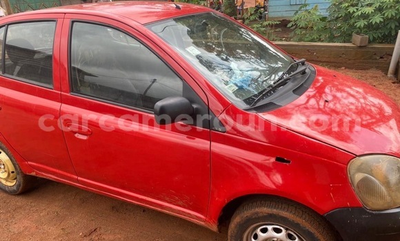 Sayi Na hannu Toyota Yaris Red Mota in Yaounde a Babban Kamaru Sayi Na hannu Toyota Yaris Red Mota in Yaounde a Babban Kamaru