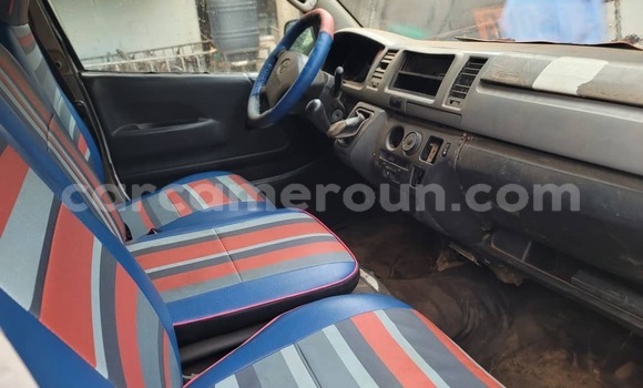 Sayi Sabo Toyota Hiace White Mota in Yaounde a Babban Kamaru Sayi Sabo Toyota Hiace White Mota in Yaounde a Babban Kamaru