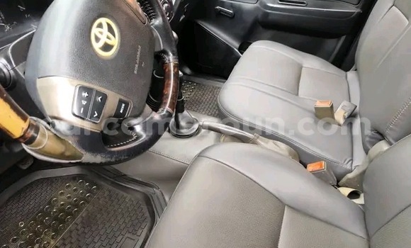 Acheter Neuf Voiture Toyota Hilux Blanc à Douala, Littoral Cameroon Acheter Neuf Voiture Toyota Hilux Blanc à Douala, Littoral Cameroon