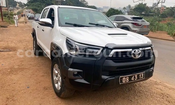 Acheter Neuf Voiture Toyota Hilux Blanc à Douala, Littoral Cameroon Acheter Neuf Voiture Toyota Hilux Blanc à Douala, Littoral Cameroon