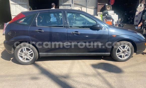 Sayi Sabo Ford Focus Blue Mota in Douala a Ƙasar Kamaru Sayi Sabo Ford Focus Blue Mota in Douala a Ƙasar Kamaru