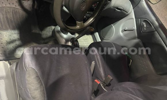 Acheter Occasion Voiture Toyota Yaris Verso Blanc à Douala, Littoral Cameroon Acheter Occasion Voiture Toyota Yaris Verso Blanc à Douala, Littoral Cameroon