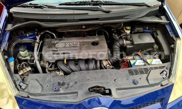 Acheter Occasion Voiture Toyota Corolla Verso Bleu à Douala, Littoral Cameroon