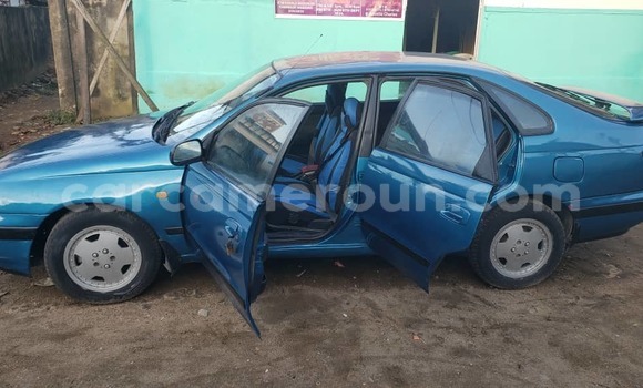 Acheter Occasion Voiture Toyota Carina Bleu à Douala, Littoral Cameroon Acheter Occasion Voiture Toyota Carina Bleu à Douala, Littoral Cameroon