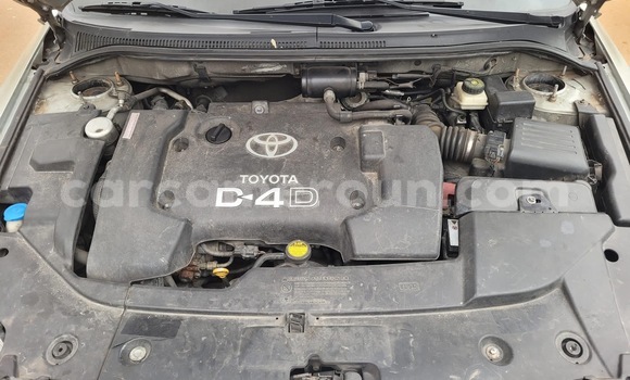 Buy Used Toyota Avensis Beige Car in Yaounde in Central Cameroon Buy Used Toyota Avensis Beige Car in Yaounde in Central Cameroon