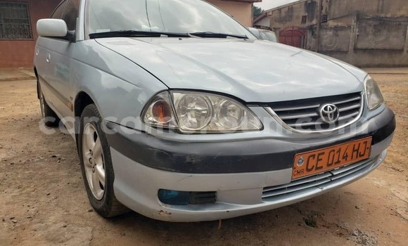 Sayi Na hannu Toyota Avensis M Mota in Yaounde a Babban Kamaru Sayi Na hannu Toyota Avensis M Mota in Yaounde a Babban Kamaru