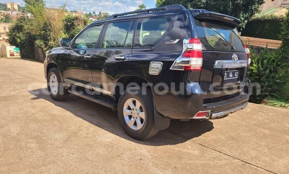 Acheter Neuf Voiture Toyota Land Cruiser Prado Noir à Yaoundé, Central Cameroon Acheter Neuf Voiture Toyota Land Cruiser Prado Noir à Yaoundé, Central Cameroon