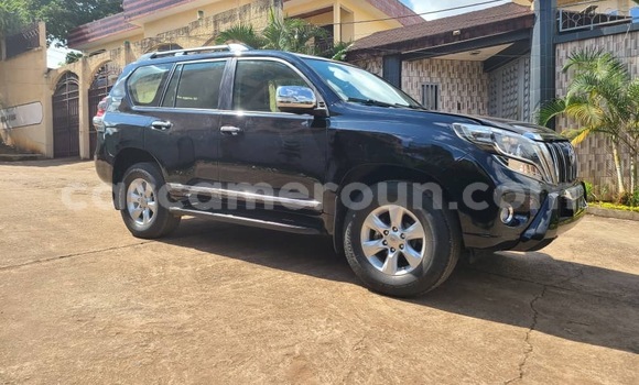 Acheter Neuf Voiture Toyota Land Cruiser Prado Noir à Yaoundé, Central Cameroon Acheter Neuf Voiture Toyota Land Cruiser Prado Noir à Yaoundé, Central Cameroon