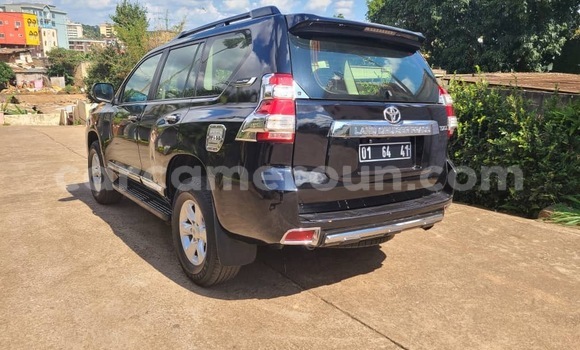 Acheter Neuf Voiture Toyota Land Cruiser Prado Noir à Yaoundé, Central Cameroon Acheter Neuf Voiture Toyota Land Cruiser Prado Noir à Yaoundé, Central Cameroon