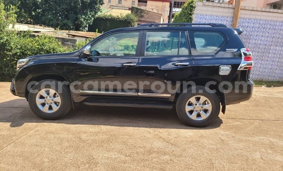 Acheter Neuf Voiture Toyota Land Cruiser Prado Noir à Yaoundé, Central Cameroon Acheter Neuf Voiture Toyota Land Cruiser Prado Noir à Yaoundé, Central Cameroon