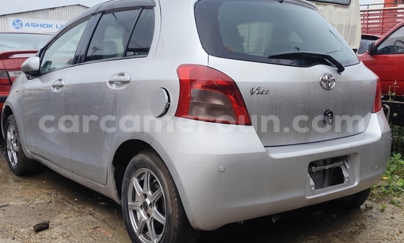 Acheter Import Voiture Toyota Yaris Gris à Douala, Littoral Cameroon Acheter Import Voiture Toyota Yaris Gris à Douala, Littoral Cameroon