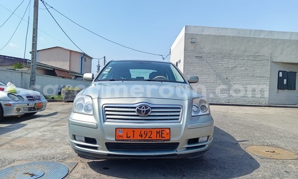 Buy Used Toyota Avensis Brown Car in Douala in Littoral Cameroon
