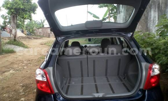 Acheter Occasion Voiture Toyota Matrix Bleu à Douala, Littoral Cameroon Acheter Occasion Voiture Toyota Matrix Bleu à Douala, Littoral Cameroon