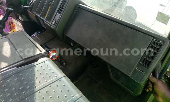 Sayi Na hannu Mercedes‒Benz 1824 M Babbar mota in Douala a Ƙasar Kamaru Sayi Na hannu Mercedes‒Benz 1824 M Babbar mota in Douala a Ƙasar Kamaru