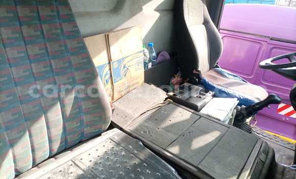 Sayi Na hannu Mercedes‒Benz 1824 M Babbar mota in Douala a Ƙasar Kamaru Sayi Na hannu Mercedes‒Benz 1824 M Babbar mota in Douala a Ƙasar Kamaru