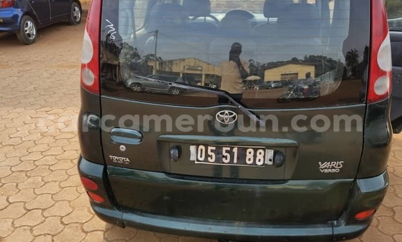 Acheter Occasion Voiture Toyota Yaris Verso Vert à Yaoundé, Central Cameroon