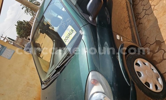 Acheter Occasion Voiture Toyota Yaris Verso Vert à Yaoundé, Central Cameroon Acheter Occasion Voiture Toyota Yaris Verso Vert à Yaoundé, Central Cameroon