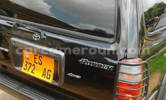 Acheter Occasion Voiture Toyota Yaris Noir à Yaoundé, Central Cameroon Acheter Occasion Voiture Toyota Yaris Noir à Yaoundé, Central Cameroon