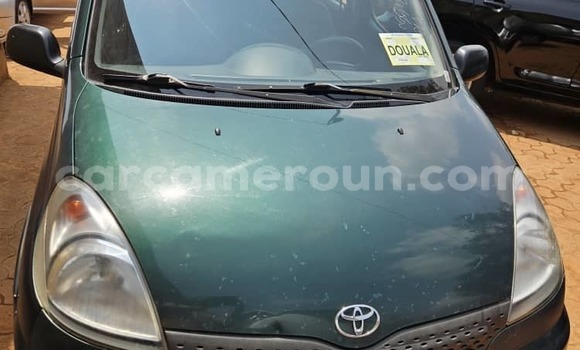 Acheter Occasion Voiture Toyota Yaris Verso Vert à Yaoundé, Central Cameroon Acheter Occasion Voiture Toyota Yaris Verso Vert à Yaoundé, Central Cameroon