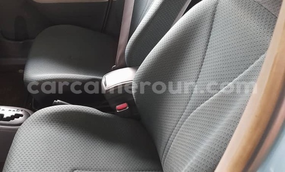 Acheter Occasion Voiture Toyota Vitz Bleu à Douala, Littoral Cameroon Acheter Occasion Voiture Toyota Vitz Bleu à Douala, Littoral Cameroon