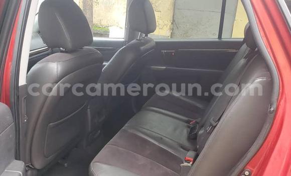 Sayi Na hannu Hyundai Santa Fe Red Mota in Douala a Ƙasar Kamaru Sayi Na hannu Hyundai Santa Fe Red Mota in Douala a Ƙasar Kamaru